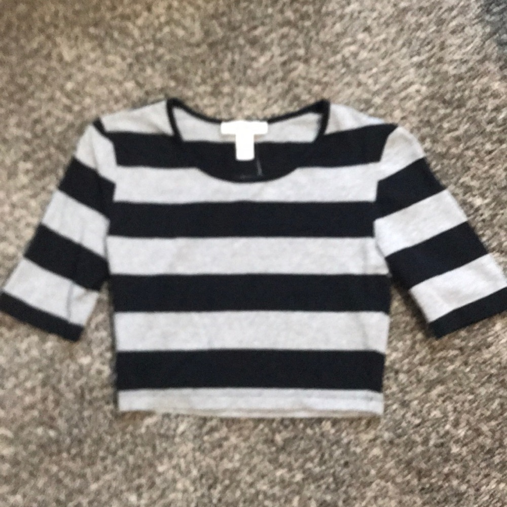 Gray and Black Crop Top